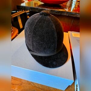 Vintage velvet Pytchley riding hat